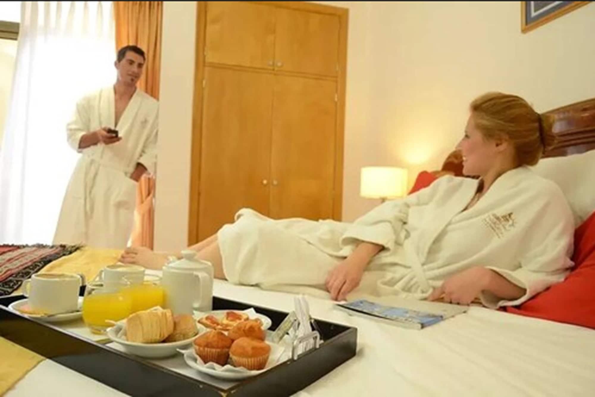 Hotel Niken & Necochea